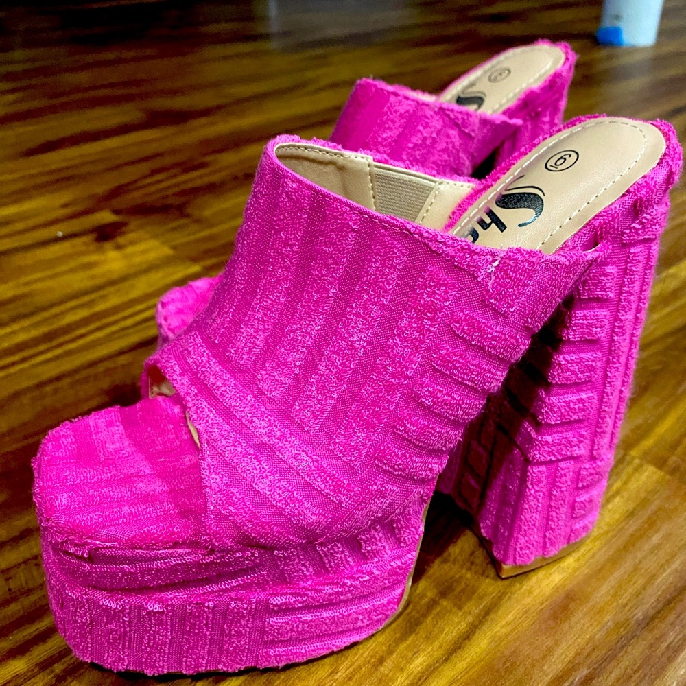Beautiful Barbie shoes